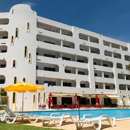 Central With Pool, Near The Beach البوفيرا